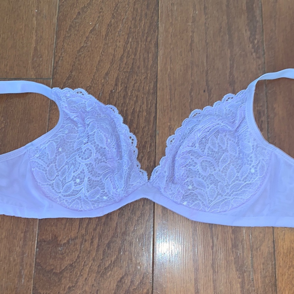Lace unlined bra 32D